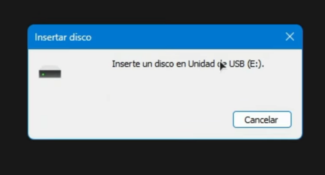 Windows pidiendo insertar un disco en la unidad USB